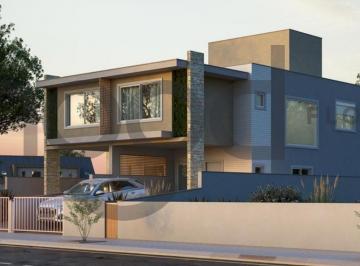 0 · Casa de 3 dormitórios, a 600 mts do Mar
