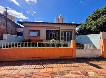 Comercial · 296m² · 1 Quarto · 8 Vagas · Casa Comercial no Centro