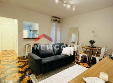 Apartamento · 84m² · 2 Quartos · Apartamento em  Rua Santo Antônio - Floresta - Porto Alegre/RS