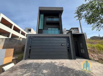 Casa · 167m² · 3 Quartos · 2 Vagas · Casa a venda