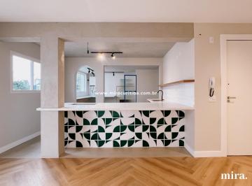Apartamento · 73m² · 2 Quartos · 1 Vaga · Lindo apartamento todo reformado numa das regiões mais charmosas da cidade, a Rua Julia da Costa!