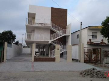 Comercial · 410m² · 10 Quartos · 10 Vagas · Prédio 10 quartos à venda com 600 m² no bairro Fragata, em PELOTAS - RS