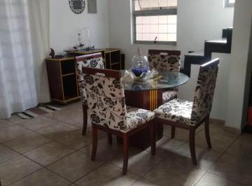 Casa · 259m² · 4 Quartos · 4 Vagas · SOBRADO NO JARDIM MARIA AMÉLIA COM 4 DORMITÓRIOS