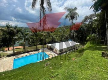 Foto 01 · Venha se encantar com este incrível sítio em Juquitiba, que oferece uma vista panorâmica deslumbrant