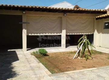 Casa · 533m² · 3 Quartos · 4 Vagas · Mansur Daud - Casa em esquina, estado de nova, com 3 dorms, sendo 1 tipo apto