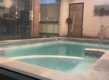 Casa · 406m² · 3 Quartos · 4 Vagas · Maravilhosa Casa em Condomínio para Venda - 3 dormitórios / Condomínio Gaivota I