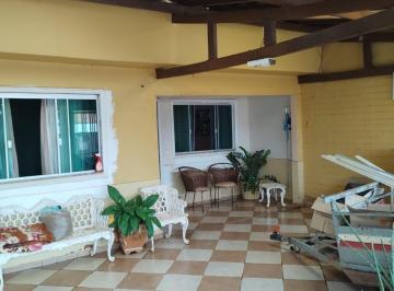 Casa · 360m² · 3 Quartos · 2 Casa na Avenida São Paulo no Setor Tradicional / Escriturada e Registrada