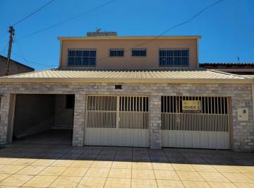 Casa · 340m² · 3 Quartos · Casa de Pavimento no Setor Tradicional/Próximo ao OPÇÃO(FGTS E FINANCIAMENTO)