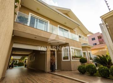 Casa · 462m² · 4 Quartos · 6 Vagas · Aceita Permuta até 50% - Negociação Facilitada