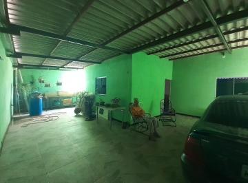 Casa · 200m² · 2 Quartos · Casa no Arapoanga - Atras do Ultra box - Próximo ao Mercado São Francisco