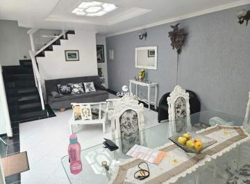 Casa · 220m² · 3 Quartos · 2 Vagas · Casa com 3 suítes em Santos, Encruzilhada