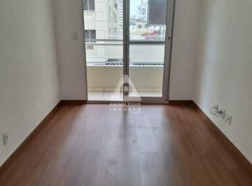 Apartamento · 50m² · 2 Quartos · 1 Vaga · Apartamento 2 quartos reformado