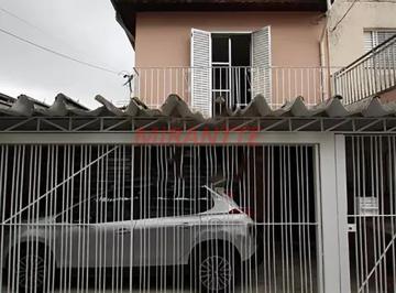 d999c45e28454eb7435ac3bdd74990cd.jpg · Sobrado de 140m² com 2 quartos