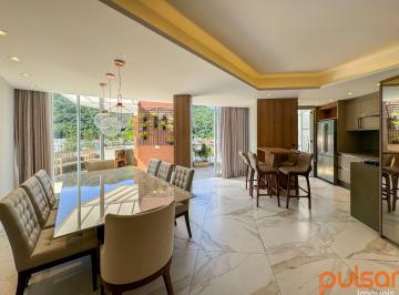 Apartamento · 318m² · 4 Quartos · 2 Vagas · Cobertura com 4 suítes em condomínio Resort na praia da Cachoeira do Bom Jesus, Florianópolis.