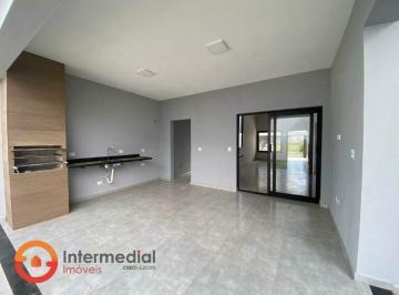 Casa · 125m² · 3 Quartos · 2 Vagas · Casa á venda com 3 dormitórios sendo 01 suíte em localização privilegiada.