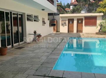 Casa · 537m² · 6 Quartos · 8 Vagas · Sobrado a Venda no Bolsão de Interlagos