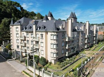 85f3aef249ced00e647d262de591f13e339b6dbe · Apartamento com 3 dormitórios à venda, 92 m² por R$ 1.180.000,00 - Capivari - Campos do Jordão/SP