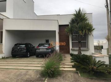 1a5e91771d4a56e4d48f815d3639dc9197a76429 · Elegante Residência à Venda no Condomínio Villagio di Capri