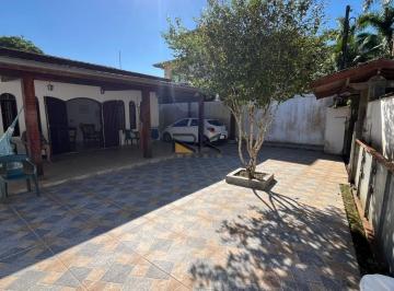 Imagem do Imóvel · CASA EM CONDOMINIO COM 4 DORMITÓRIOS,4 VAGAS DE GARAGEM,VARANDA GOURMET COM CHURRASQUEIRA E PISCINA.