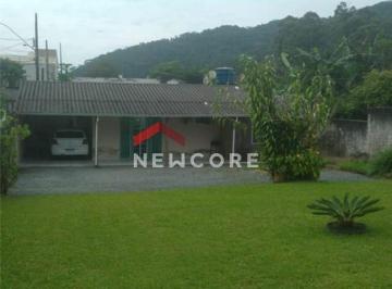 Terreno · 493m² · 2 Quartos · 2 Vagas · Lote em Rua José Francisco Maestri - Espinheiros - Itajaí/SC