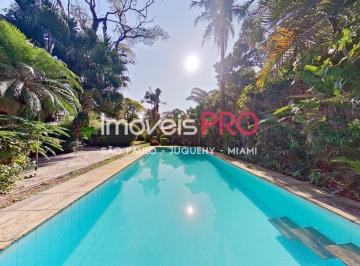 Casa · 420m² · 4 Quartos · 2 Vagas · Magnifica propriedade de 1060m² em rua fechada ao lado do Parque do Ibirapuera !