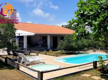 Casa · 260m² · 3 Quartos · 6 Vagas · Alugo Casa em Jacuípe Pará aluguel anual com 260m2, mobiliada e decorada com clube com piscina e esp