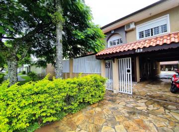 Casa de 4 quartos, Matinhos · SOBRADO EM CAIOBÁ - ÓTIMA LOCALIZAÇÃO