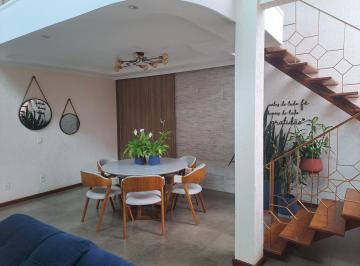 Casa de 3 quartos, Cotia · Linda  chácara 1100mts há 12 minutos do centro de Cotia
