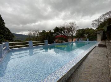 Casa · 1000m² · 3 Quartos · 9 Vagas · Casa na Serra da Cantareira em Mairiporã