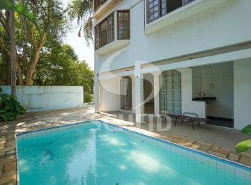 Casa · 360m² · 4 Quartos · 3 Vagas · Alto da Boa Vista  Rua tranquila e arborizada.