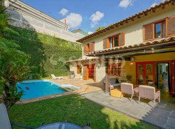 Casa · 470m² · 5 Quartos · 3 Vagas · Casa com 5 quartos e piscina na melhor rua do Jardim Guedala