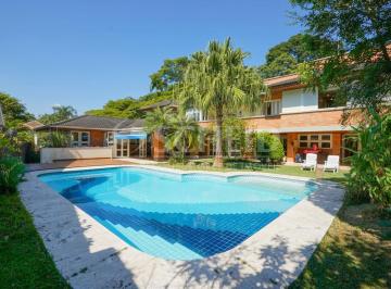 Casa · 980m² · 4 Quartos · 10 Vagas · SOBRADO COM 4 SUITES , 10 VAGAS NO JARDIM CORDEIRO!