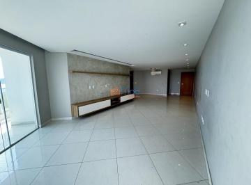 Apartamento · 207m² · 4 Quartos · 3 Vagas · Luxuoso Apartamento na Praia do Pecado, 4 suítes com 207m²!