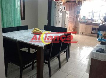 Casa · 236m² · 3 Quartos · 2 Vagas · Casa no Jardim São Francisco.