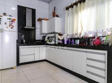 Apartamento · 140m² · 3 Quartos · 3 Vagas · CASA/ ESCRITURADO / 03 QUARTOS / SOBRADINHO 61 3595-1212