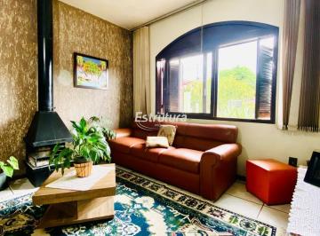 Casa · 223m² · 3 Quartos · 3 Vagas · 🏡 Lar perfeito esperando por você no Bairro Medianeira com localização privilegi