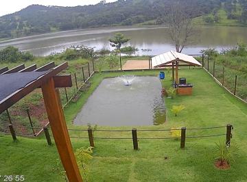 Rural de 2 quartos, Caldas Novas · Encante-se por esta deslumbrante chácara a venda
