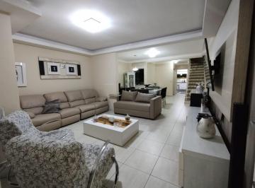 Casa de 3 quartos, São Paulo · Sobrado Amplo e Confortável com 3Suítes Área Gourmet Próximo ao Jd Bonfiglioli