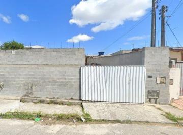 df6a36d0e59bd32b7e9d43a3f2df2c28d2afabac · À venda | 4 quartos, amplo quintal com piscina e 2 vagas de garagem - Ipiranga, São José.