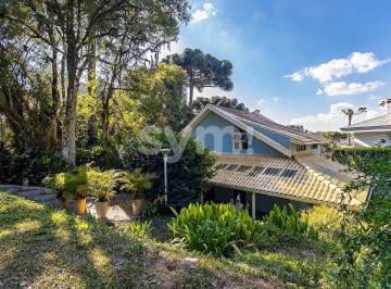 Casa · 290m² · 3 Quartos · Casa à venda - em Santa Felicidade