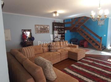 Casa · 240m² · 3 Quartos · 2 Vagas · Casa de 3 quartos, 1 suíte, 2 vagas, com 240 m² na Vila Carrão