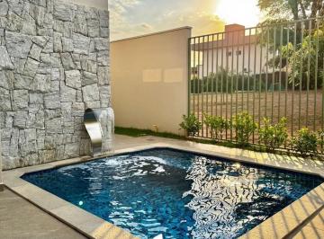 Foto 01 · Vendo Casa Nova no Condomínio Village Provence com 3 suítes, Piscina, Fino Acabamento e Energia Sola