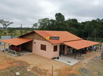 Rural · 20715m² · 2 Quartos · 2 Vagas · Chácara a Venda no Centro de Araquari.