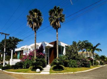 Casa · 560m² · 5 Quartos · 4 Vagas · Casa de esquina, a venda no Jardim Acapulco na praia de Pernambuco em Guarujá