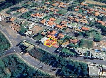 250ae72b514b517b96c9b0d67e7fa52ab42ab4e8 · Casa Residencial / Condomínio Paineiras