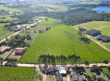 476514_iO7fJ_476514664f5893648be.jpg · Área Para Investimento Beira de Lagoa - Arroio, Imbituba SC