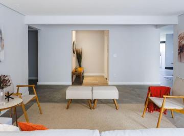 Apartamento · 200m² · 4 Quartos · 5 Vagas · Apartamento de luxo no Morumbi: 4 quartos, 2 suítes, 3 banheiros, 5 vagas de garagem, 200m² - São Pa