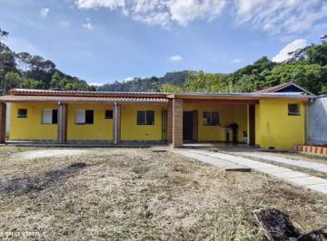 20240506111937469.jpg · Chácara para Venda em Pinhalzinho, Zona Rural, 2 dormitórios, 2 suítes, 3 banheiros, 1 vaga