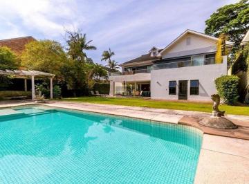Casa · 700m² · 5 Quartos · 4 Vagas · Sobrado com piscina para venda no Brooklin