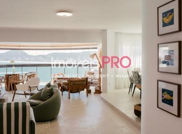 Apartamento · 225m² · 5 Quartos · 2 Vagas · Apartamento altíssimo padrão no Guarujá, Praia da Enseada, totalmente reformado e mobiliado.